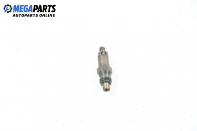 Diesel fuel injector for Renault Megane Scenic 1.9 dT, 90 hp, minivan, 5 doors, 1997