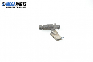 Gasoline fuel injector for Hyundai Elantra 1.6, 105 hp, sedan, 5 doors, 2003