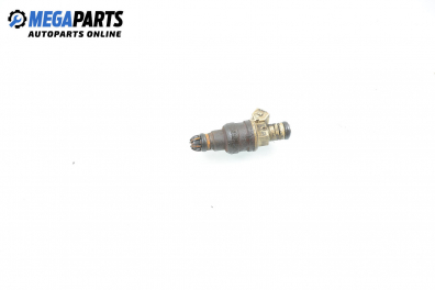 Gasoline fuel injector for BMW 5 (E34) 2.0, 129 hp, sedan, 5 doors, 1988