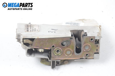 Schloss for Volkswagen Sharan 2.0, 115 hp, minivan, 1997, position: links, rückseite