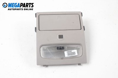 Interior courtesy light for Ford Mondeo Mk III 2.0 16V TDCi, 115 hp, station wagon, 5 doors, 2003