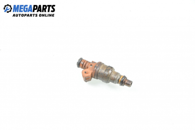 Gasoline fuel injector for Volvo 850 2.0, 143 hp, sedan, 5 doors, 1996