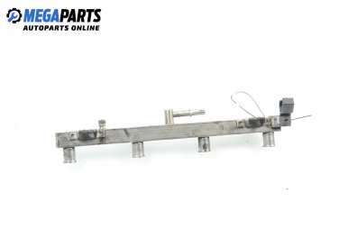 Fuel rail for BMW 3 (E46) 1.8 ti, 115 hp, hatchback, 3 doors, 2001