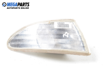 Semnalizator for Ford Mondeo Mk I 1.6 16V, 90 hp, hatchback, 5 uși, 1995, position: dreapta