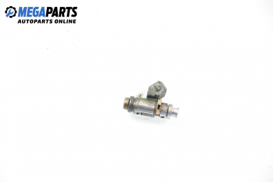 Benzineinspritzdüse for Renault Megane Scenic 1.6 16V, 107 hp, minivan, 5 türen, 1999