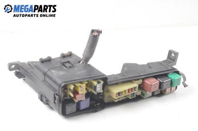 Fuse box for Toyota Celica VI (T200) 1.8 16V, 116 hp, coupe, 3 doors, 1994