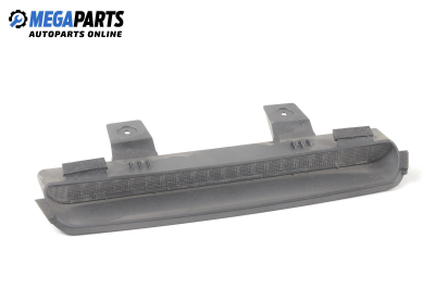 Al treilea stop for Volvo S40/V40 2.0, 140 hp, combi, 5 uși, 1997