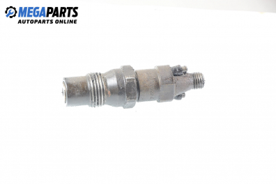 Diesel fuel injector for Volkswagen LT 2.4 TD, 102 hp, passenger, 3 doors, 1990