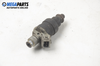 Gasoline fuel injector for Audi A4 (B5) 2.6, 150 hp, sedan, 5 doors, 1995