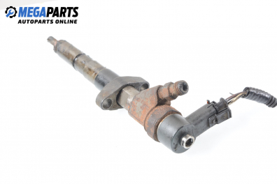 Diesel fuel injector for Renault Espace III 2.2 dCi, 130 hp, minivan, 5 doors, 2001