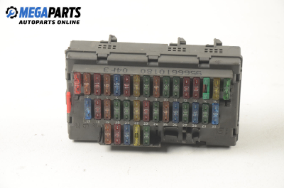 Fuse box for Citroen Xantia 2.0, 121 hp, hatchback, 5 doors, 1993