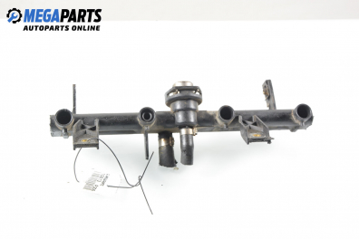 Fuel rail for Peugeot 306 1.6, 89 hp, hatchback, 3 doors, 1994