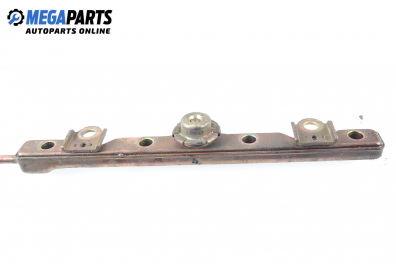 Fuel rail for Toyota Corolla (E120; E130) 1.4 VVT-i, 97 hp, sedan, 5 doors, 2004