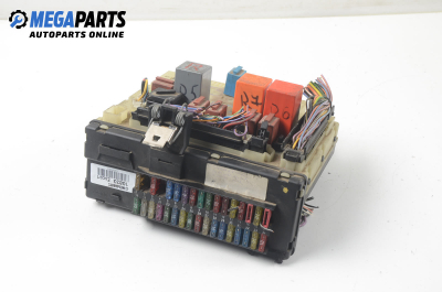 Fuse box for Ford Escort 1.6 16V, 90 hp, station wagon, 5 doors, 1997