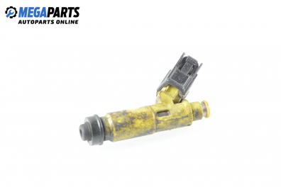 Gasoline fuel injector for Toyota RAV4 (XA20) 2.0 4WD, 150 hp, suv, 3 doors automatic, 2001