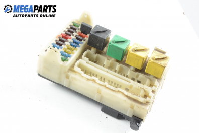 Sicherungskasten for Ford Mondeo Mk I 1.8 TD, 88 hp, sedan, 5 türen, 1993