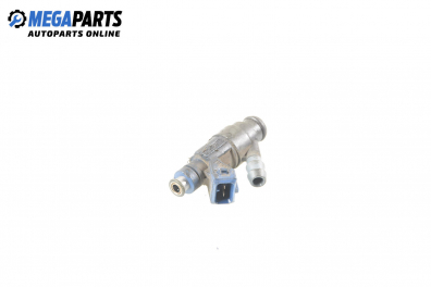 Gasoline fuel injector for Volkswagen Bora 2.0, 115 hp, sedan, 5 doors automatic, 2000