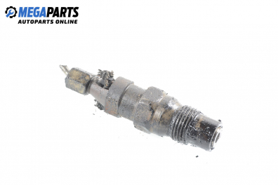 Diesel fuel injector for Mercedes-Benz 124 (W/S/C/A/V) 3.0 D, 109 hp, sedan, 5 doors, 1988