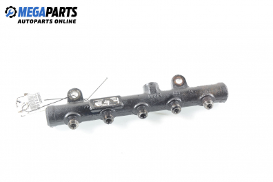 Fuel rail for Ford S-Max 2.0 TDCi, 140 hp, hatchback, 5 doors, 2007