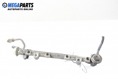Fuel rail for Toyota Paseo 1.5, 90 hp, cabrio, 3 doors, 1997