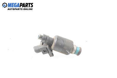 Gasoline fuel injector for Daewoo Lanos 1.3, 75 hp, hatchback, 5 doors, 2000