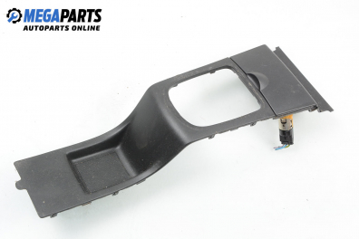 Zentralkonsole for Peugeot 207 1.4 16V, 88 hp, hecktür, 3 türen, 2008