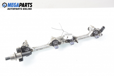 Fuel rail with injectors for Ford Galaxy 2.0, 116 hp, minivan, 5 doors, 1998