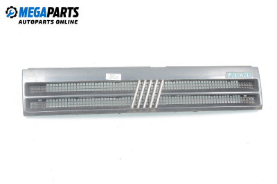 Gitter for Fiat Tipo 1.6 i.e., 75 hp, hecktür, 5 türen, 1993, position: vorderseite