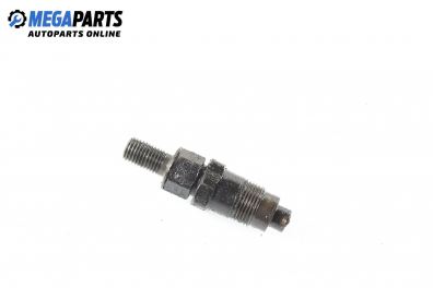 Diesel fuel injector for Mitsubishi Pajero I 2.3 D, 84 hp, suv, 3 doors, 1985