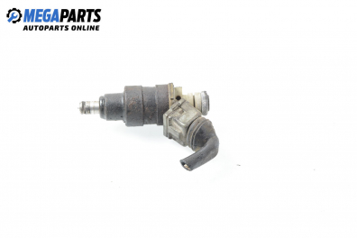 Gasoline fuel injector for Renault Espace II 2.2, 108 hp, minivan, 5 doors, 1996