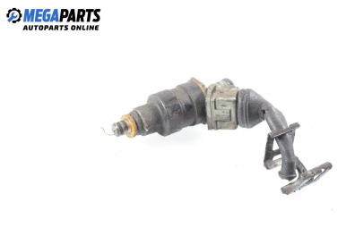 Gasoline fuel injector for Renault Espace II 2.2, 108 hp, minivan, 5 doors, 1996