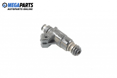 Duza benzină for Volkswagen Polo (6N/6N2) 1.6, 75 hp, hatchback, 5 uși, 1996