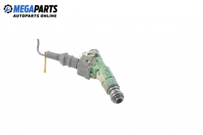 Gasoline fuel injector for Opel Omega B 2.0, 116 hp, sedan, 5 doors, 1997