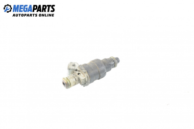 Gasoline fuel injector for Audi A4 (B5) 1.6, 100 hp, sedan, 5 doors, 1995