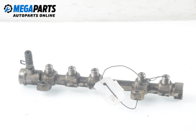 Fuel rail for Toyota Yaris 1.4 D-4D, 90 hp, hatchback, 5 doors, 2009