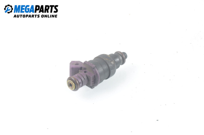 Gasoline fuel injector for Volvo S40/V40 2.0, 140 hp, station wagon, 5 doors, 1996