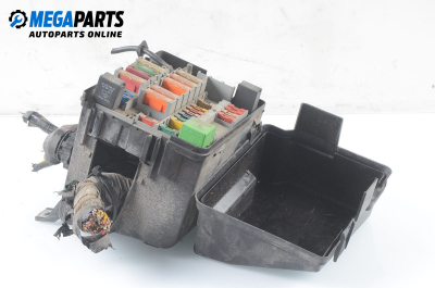 Fuse box for Citroen Xsara Picasso 1.8 16V, 115 hp, minivan, 2000