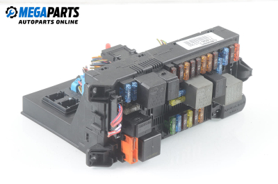 Fuse box for Mercedes-Benz CLS-Class W219 3.5, 272 hp, coupe automatic, 2006 № 2115457001