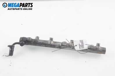 Fuel rail for BMW 3 (E46) 2.0 D, 150 hp, station wagon, 2002