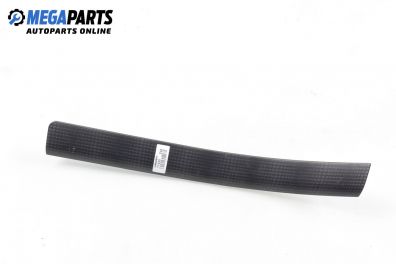 Plastic interior for BMW 3 (E46) 2.0 d, 150 hp, combi, 2001, position: fața