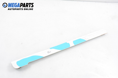 Material profilat exterior for Hyundai H-1/Starex 2.5 TD, 101 hp, lkw, 2002, position: dreapta