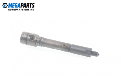 Diesel fuel injector for Renault Magnum 430.19T, 430 hp, truck, 1998