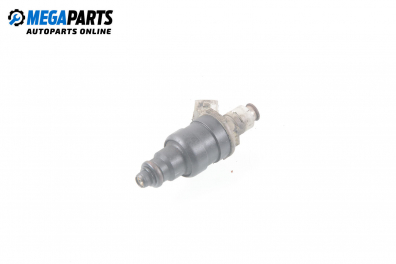 Gasoline fuel injector for Audi A4 (B5) 1.6, 100 hp, sedan, 1995