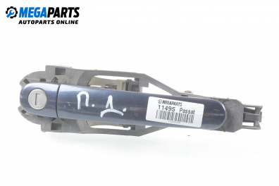 Mâner exterior for Volkswagen Passat (B5; B5.5) 1.8, 125 hp, combi, 1999, position: dreaptă - fața