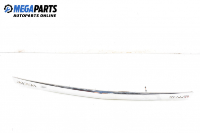 Leiste heckklappe for Opel Zafira B 1.9 CDTI, 150 hp, minivan, 2006, position: rückseite