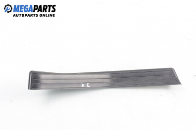 Prag interior for BMW 3 (E46) 2.0 d, 136 hp, combi automatic, 2001, position: stânga - spate