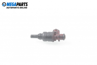 Gasoline fuel injector for Mercedes-Benz C-Class 203 (W/S/CL) 2.0, 129 hp, sedan automatic, 2001