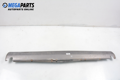 Side skirt for Hyundai Terracan 2.9 CRDi 4WD, 150 hp, suv, 2002, position: right
