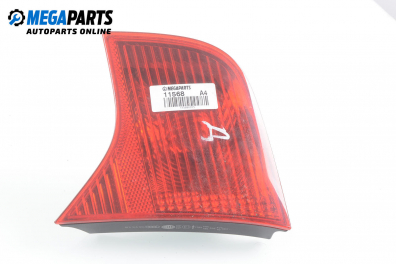 Innere bremsleuchte for Audi A4 (B7) 2.0 TDI, 140 hp, sedan, 2005, position: rechts