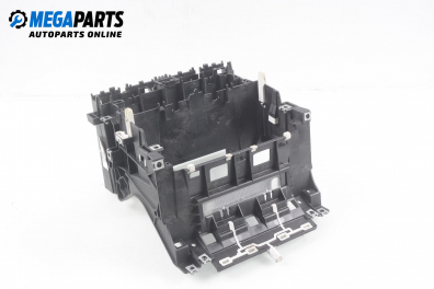 Zentralkonsole for Audi A3 (8P) 2.0 FSI, 150 hp, hecktür, 2005